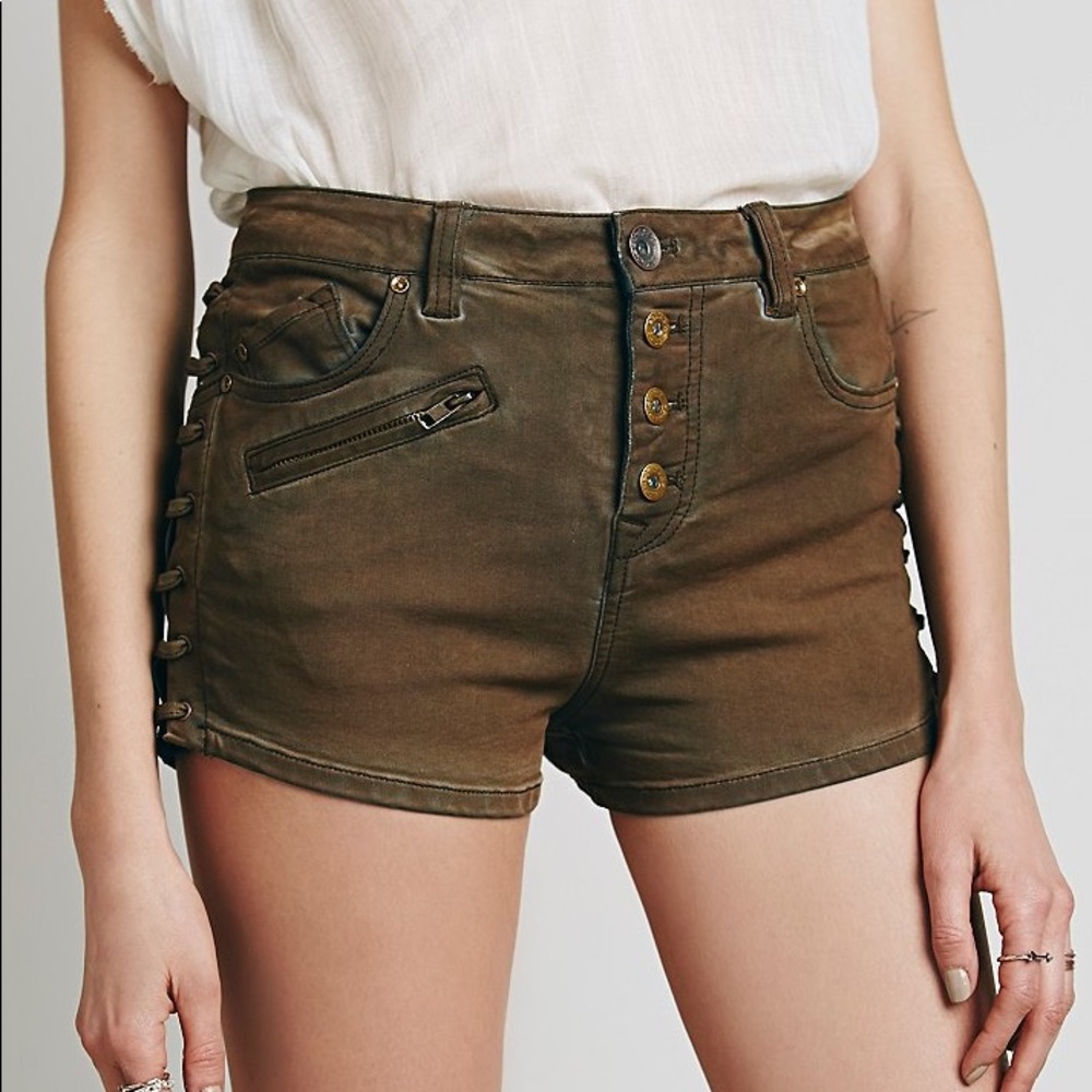 FREE PEOPLE VINTAGE LACE UP SIDED BIKER SHORTS